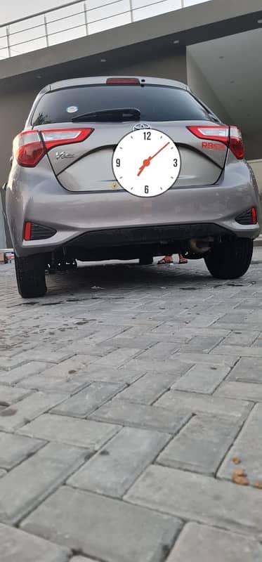 Toyota Vitz 2018 18