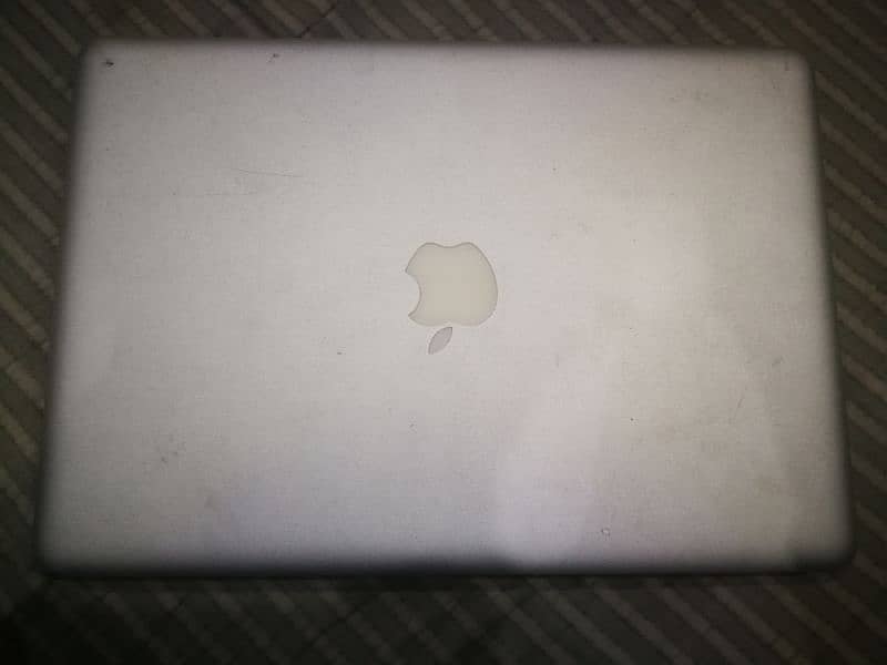 MacBook pro 4