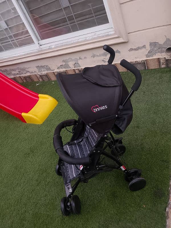 Baby stroller pram for sale Brand (tinnies). 4