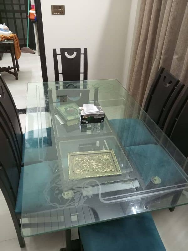 Dining Table (6 seater) 0