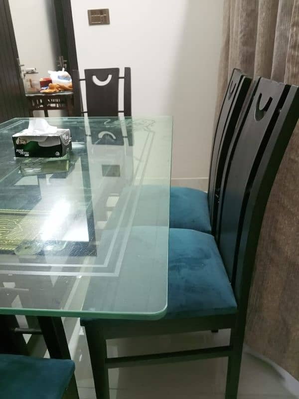 Dining Table (6 seater) 1