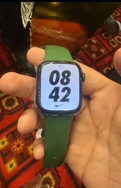 Apple Watch Series 7 41mm 10/10 just like new