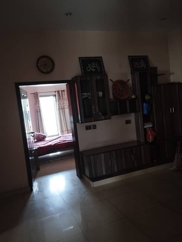 10 marla Used House for sale in wapda town 9