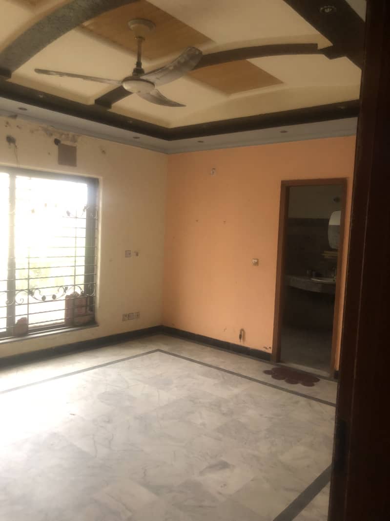 8 MARLA UPPER PORTION AVAILABLE IN WAPDA TOWN (apartment type ) 9