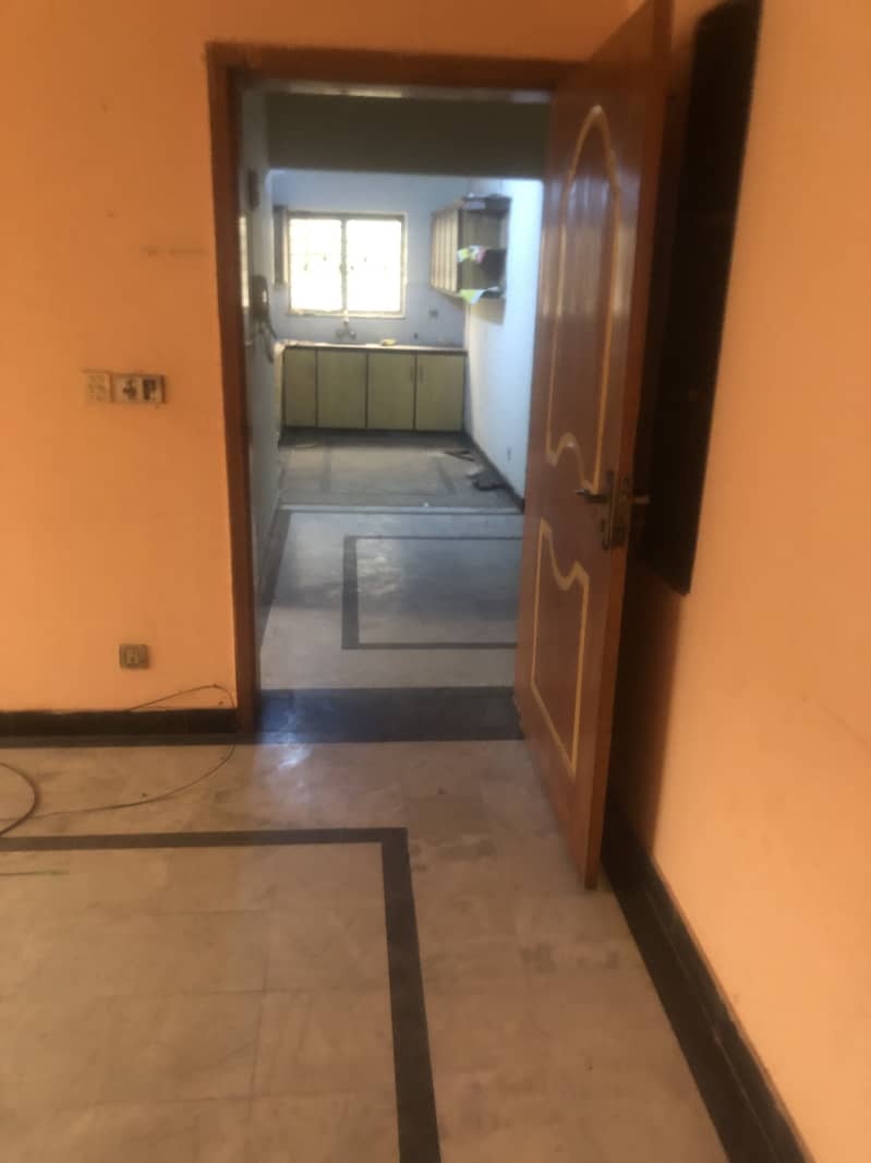 8 MARLA UPPER PORTION AVAILABLE IN WAPDA TOWN (apartment type ) 24