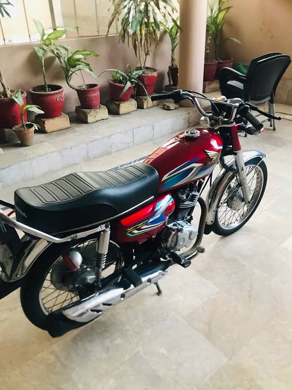 Honda CG 125 Ceramic Coated Bike 2