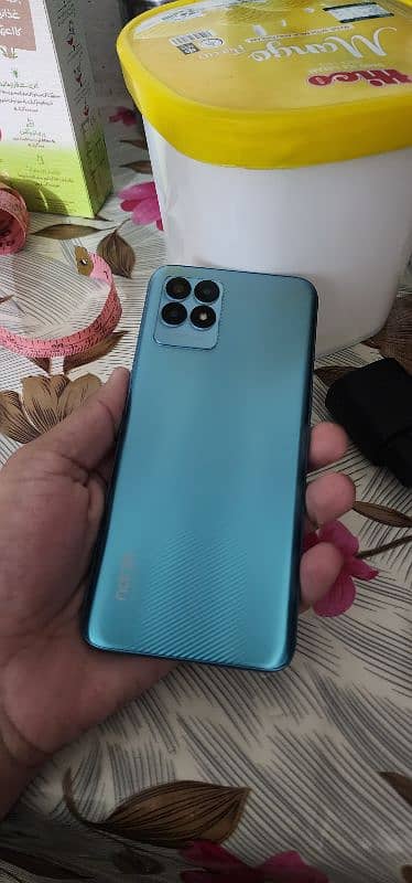 realme Narzo 50 1