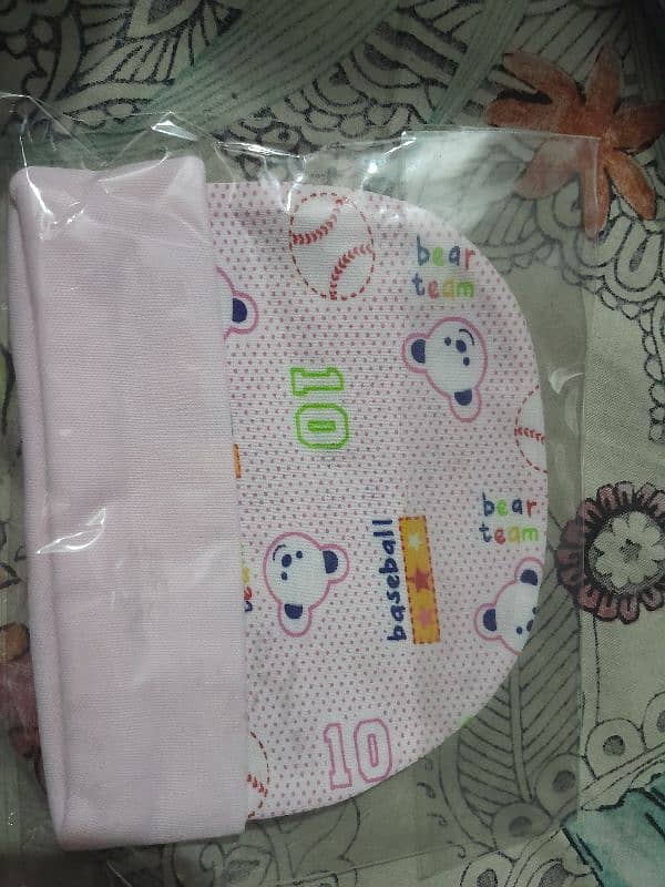 New born baby suit with cap 2