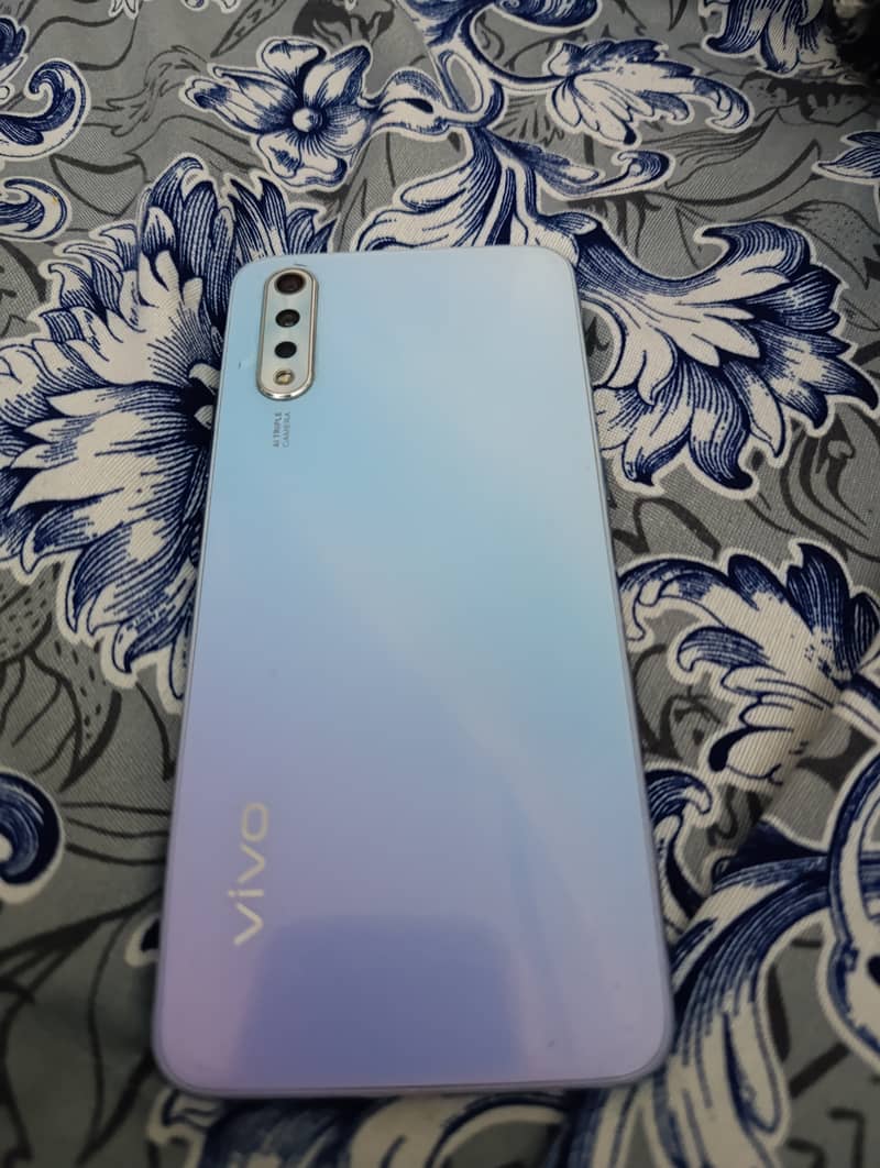 Brand:vivo, vivo s1, ram 4.00 gb 0