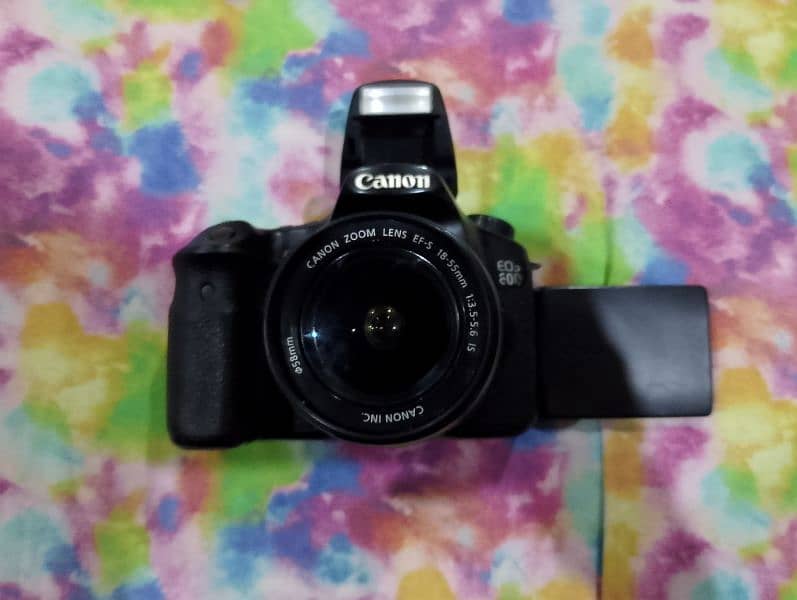 Canon eos 60d with lens, charger and battery. 4