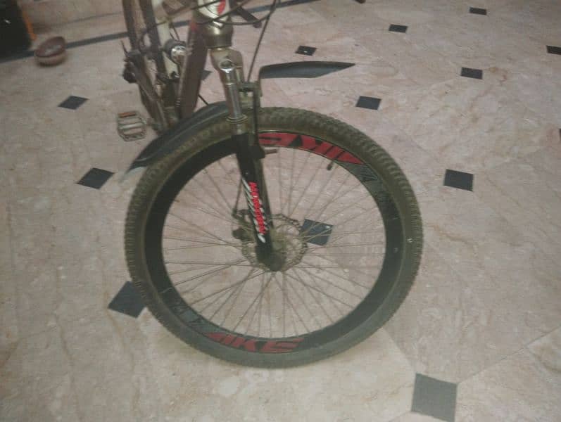 gear bike with original rims,tyres and gears suspension are working 5