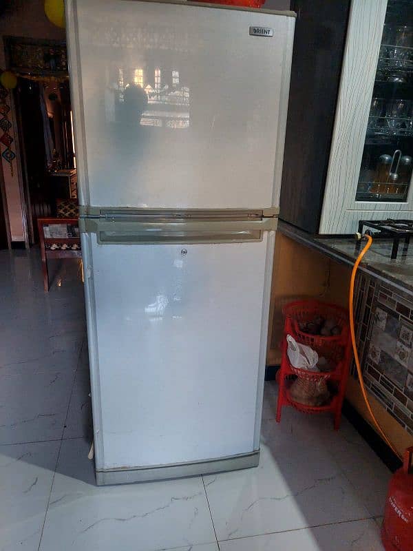 Orient Big Size Fridge in very good condition 0