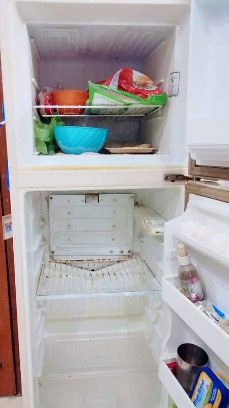 Dawlance fridge for sale 3