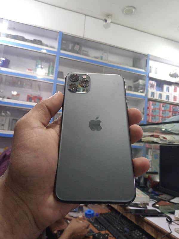 iphone 11 pro max! 0