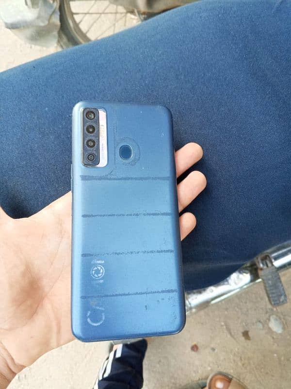 Tecno camon 17 5