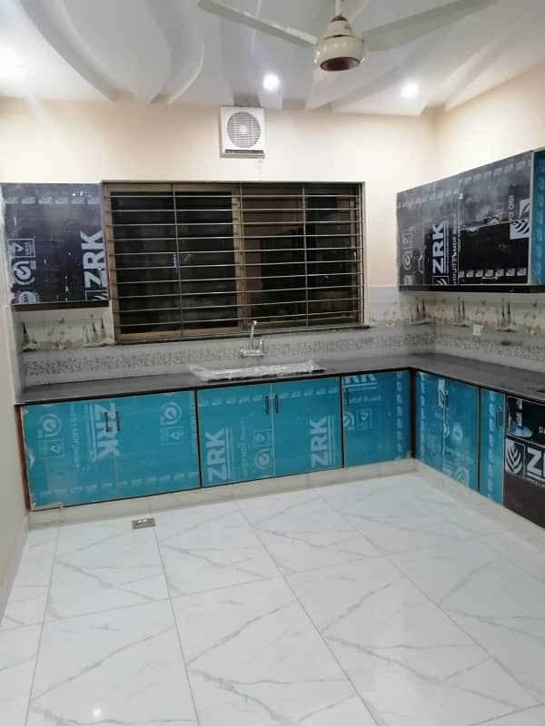 1 Kanal Brand New Luxury Portin 4 Beds Upper For Rent In Wapda Town Phase 2 Lahore 4