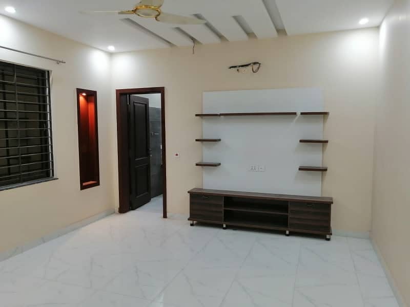 1 Kanal Brand New Luxury Portin 4 Beds Upper For Rent In Wapda Town Phase 2 Lahore 5