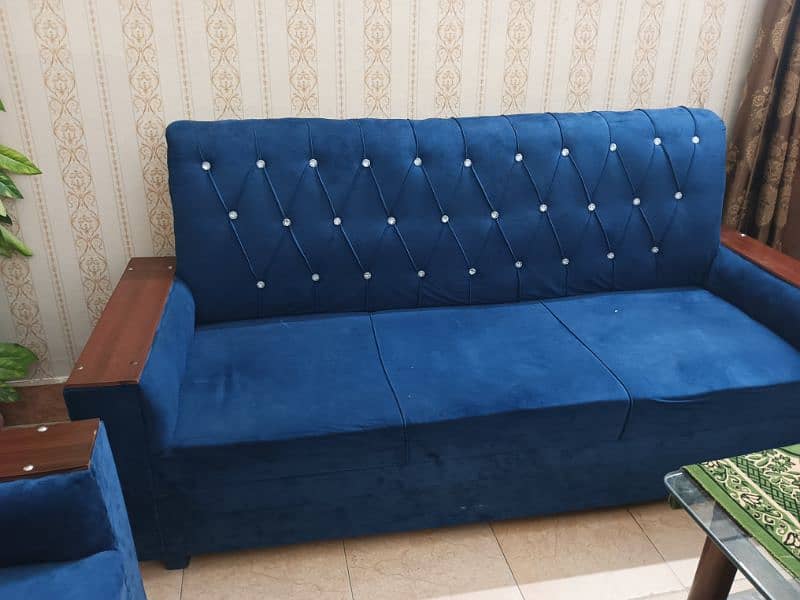 Beautiful sofa 3+2+1 0