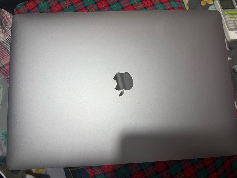 Macbook Pro 2019 Core i7 16 Inch 5