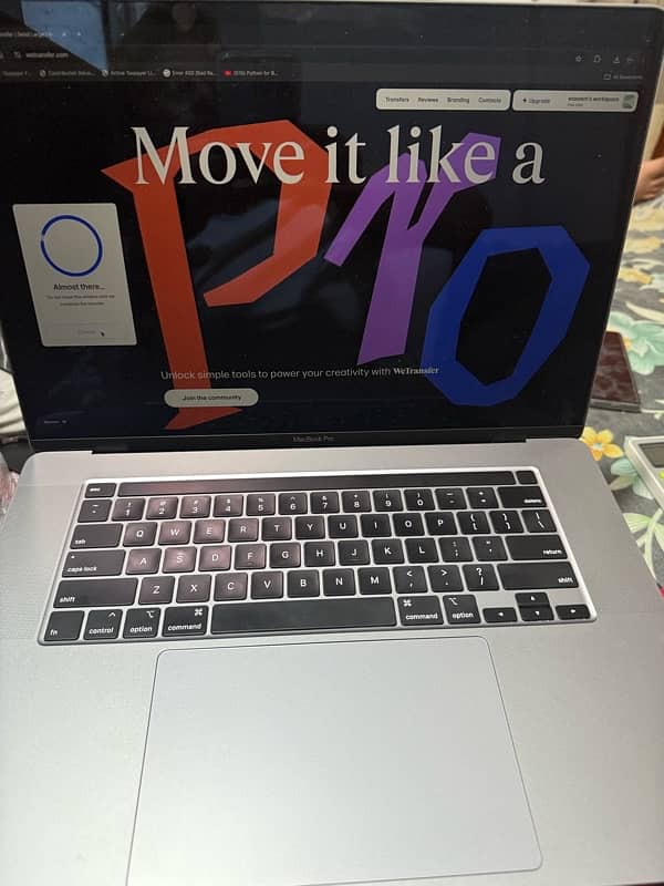 Macbook Pro 2019 Core i7 16 Inch 6