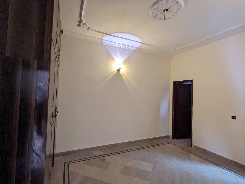 3.5 Marla House Double Storey Double Kitchen Available Independent Used For Rent In Joher Town Hot Location Lahore 8