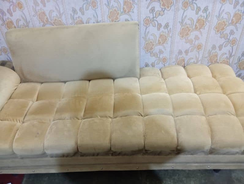 3 seater sofa 1