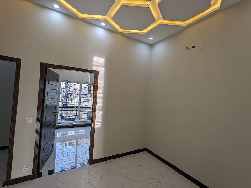 3.5 Marla Brand New Luxery Leatest Vip Modern Stylish Double Storey Double Unit House Available For Sale In Johertown Phase 2 Lahore By Fast Property Services With Original Pics 17