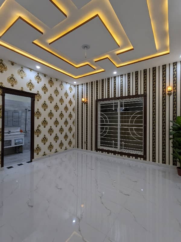 12 MARLA BRAND NEW Luxury Ultra-Modern Style Double Storey House Available For Sale In Johar Town Lahore Standard Dimension Vip Canal Location 7