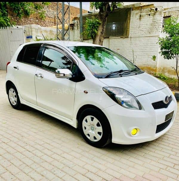 Toyota Vitz 2006 7