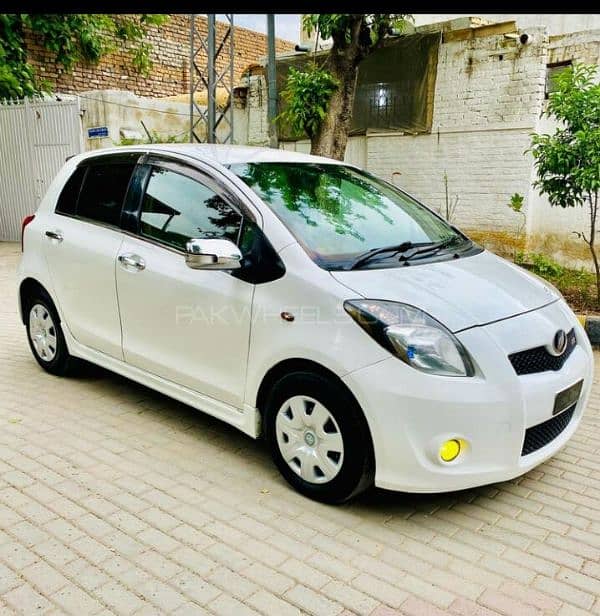 Toyota Vitz 2006 10