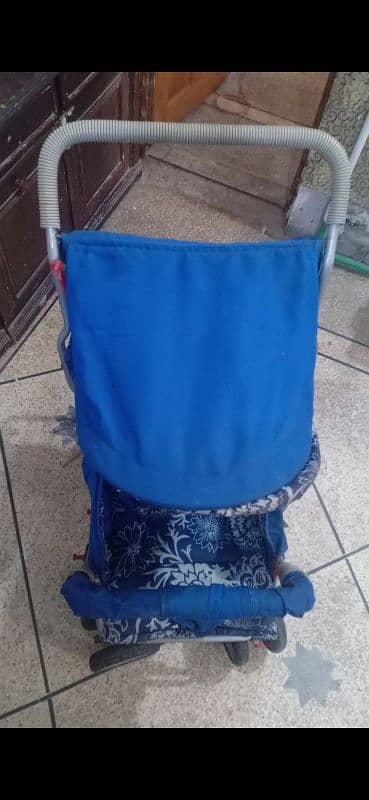 blue colour baby pram 1