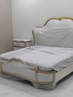 king size bed set + side tables + dressing table