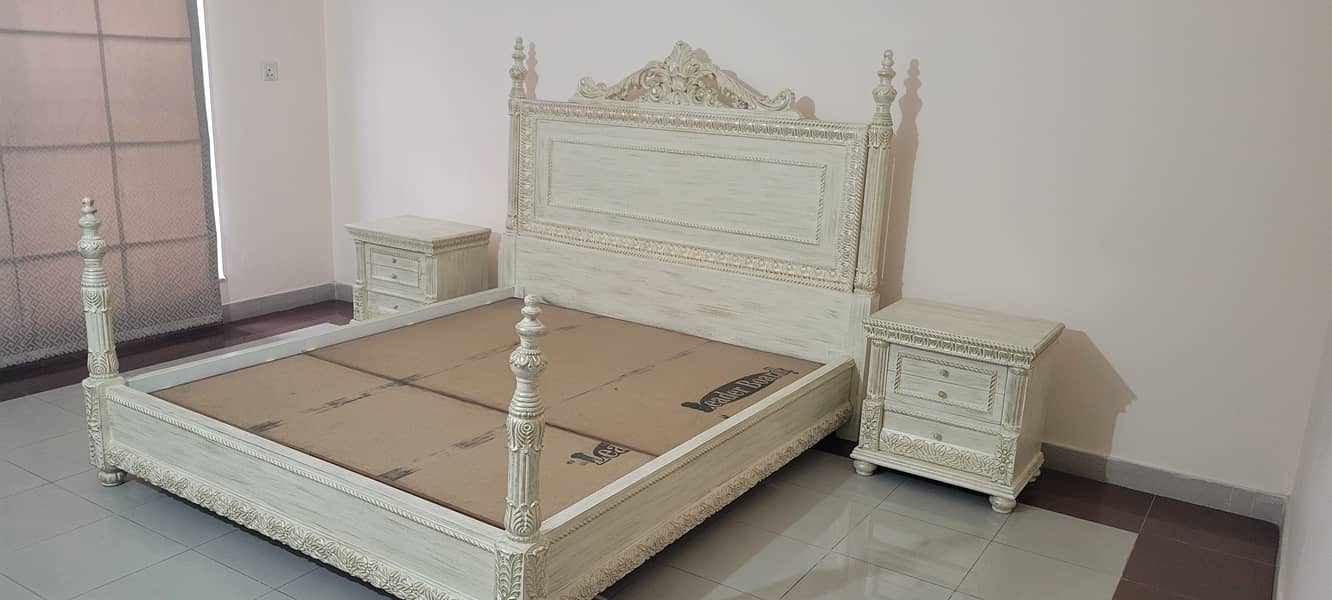 Sheeshum wood Brand New King Size set 4