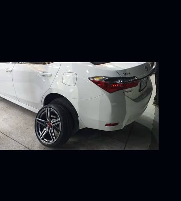 18 inch rims and tyres in new condition low profile for Toyota 1