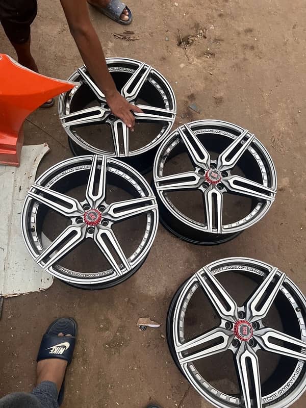 18 inch rims and tyres in new condition low profile for Toyota 5