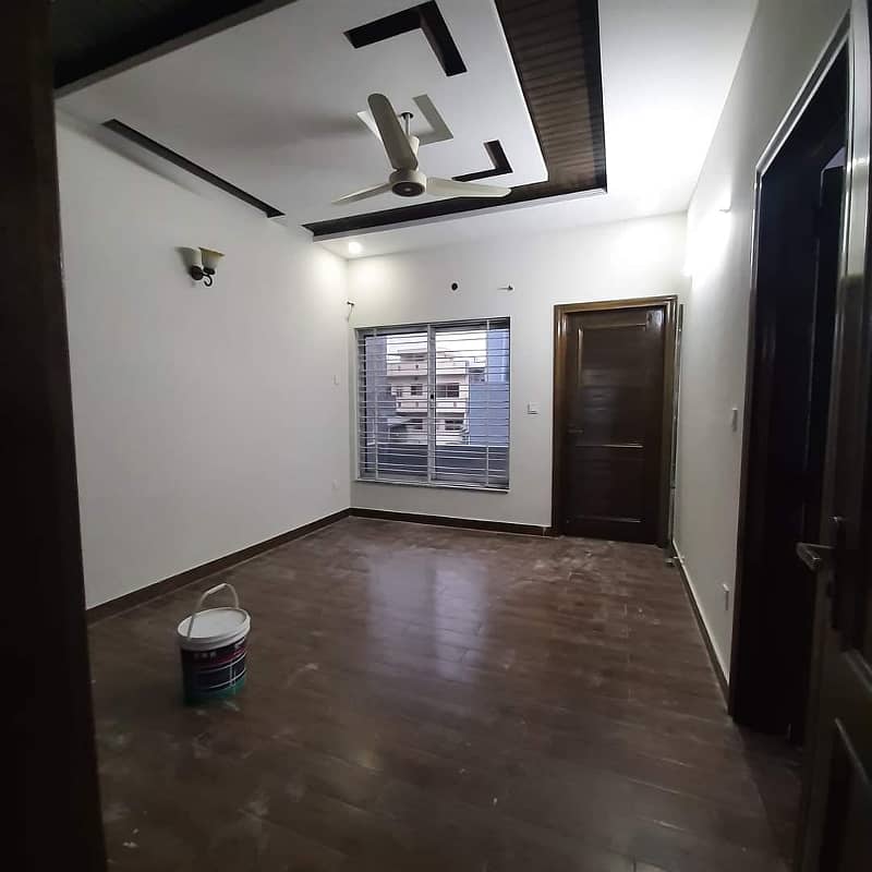 30*60 Double unit house for rent in G-13 3