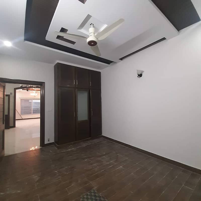 30*60 Double unit house for rent in G-13 6