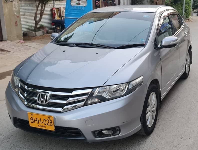 HONDA CITY ASPIRE 1.3 Model 2017 bumper to bumper Original 5