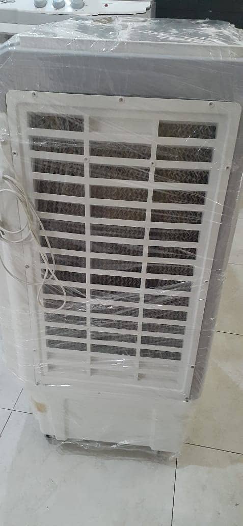 For Sale: Thunder Air Cooler Model 8700 -Used, Excellent Condition 4