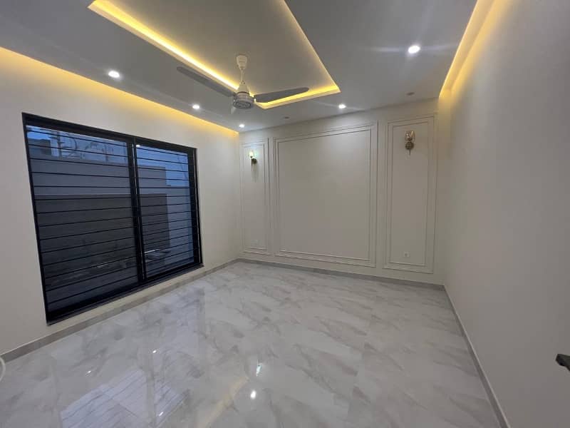 10 Marla Double Storey Double Unit Modern Stylish Owner Built Personal Construction House Available For Sale In Wapda Town Phase 2 Lahore By Fast Property Services Real Estate And Builders Lahore With Original Pics 15