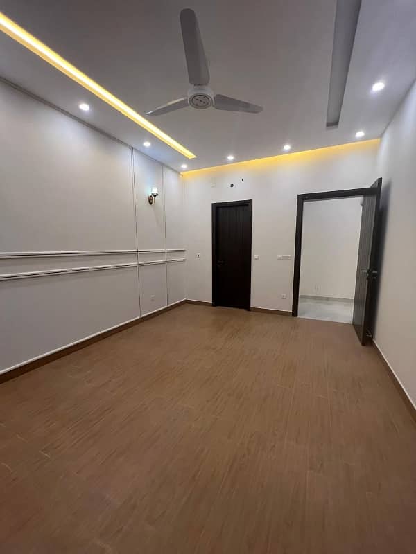 10 Marla Double Storey Double Unit Modern Stylish Owner Built Personal Construction House Available For Sale In Wapda Town Phase 2 Lahore By Fast Property Services Real Estate And Builders Lahore With Original Pics 35