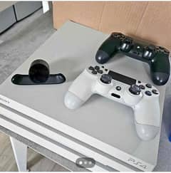 PS4 pro 1 TB in White with Two controller