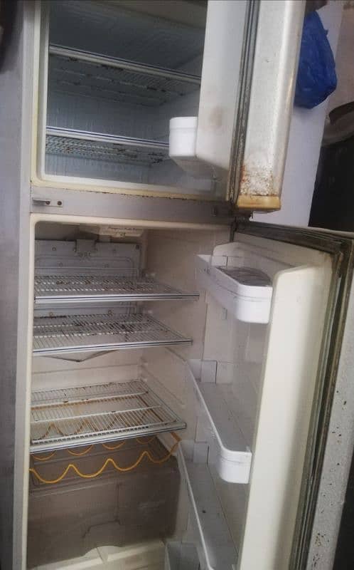 Refrigerator for sale 2