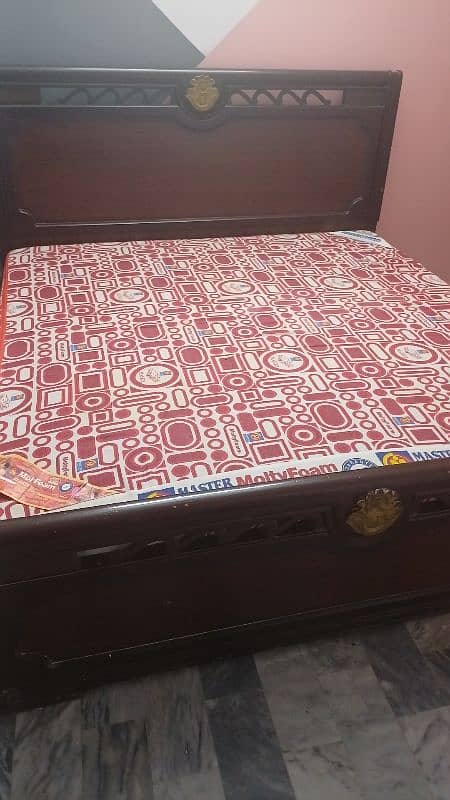 King Size bed with Metress for sale 1