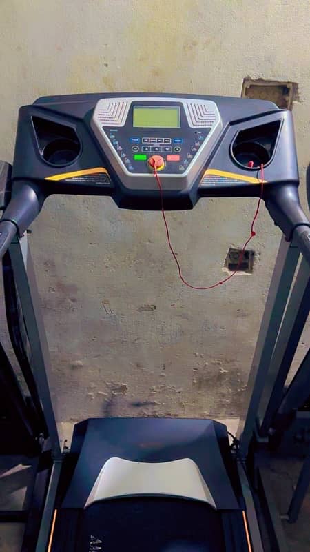 American fitness treadmill 140 kg weight sport mp3 sound system 0