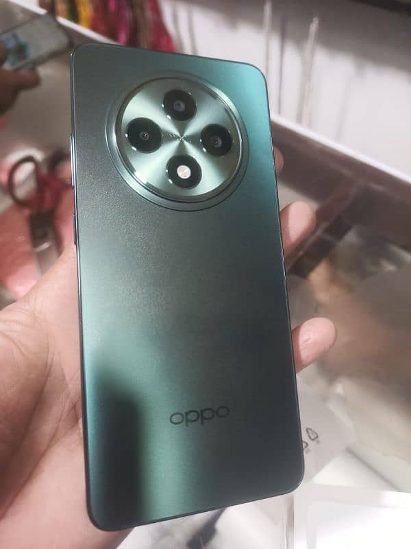 OPPO Reno 12F 5G 0