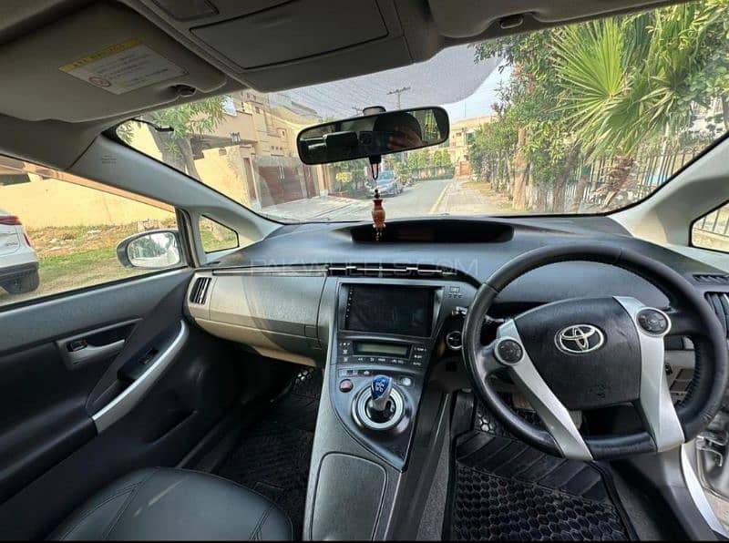 Toyota Prius 2010 8