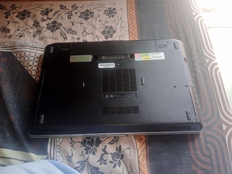 Dell Latitude E6430 core i5 3rd genration For Sale In Good Condition 1