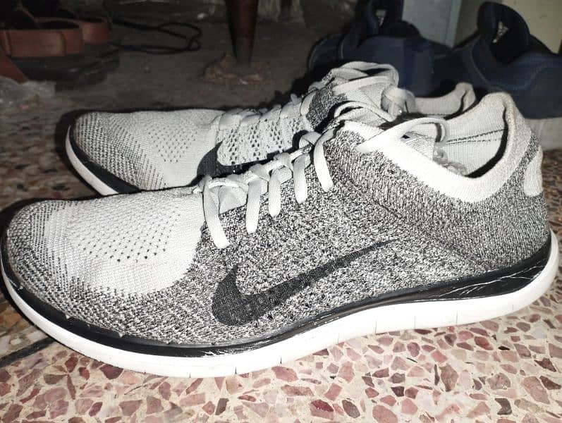 Nike Joggers Sneakers FLYKNIT BLACK FOG 0