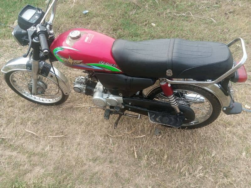 Honda cd 70 Islamabad no 1